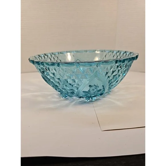 Vtg KIG Malaysia Aquamarine Pressed Glass Footed Serving Bowl Fleur De‎ Lis Rose - Picture 6 of 9